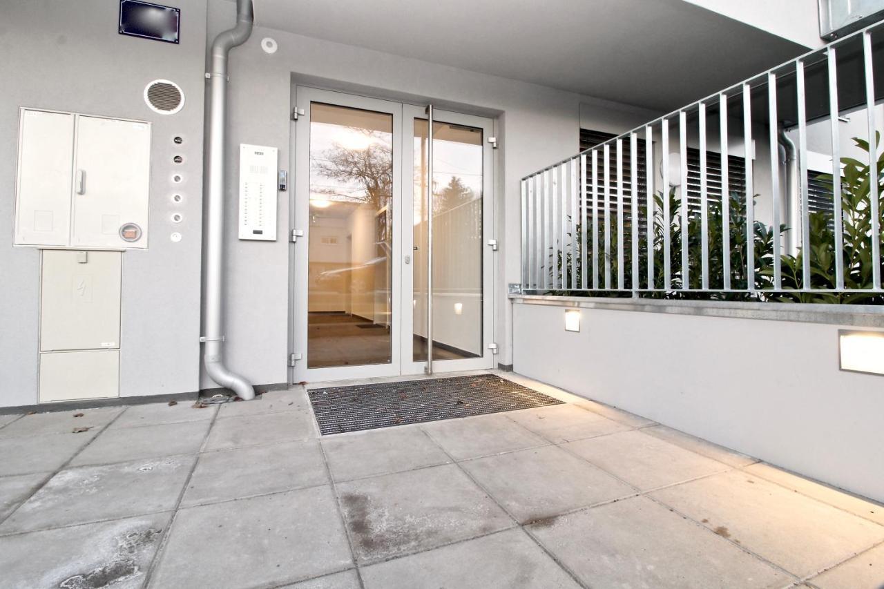 Balcony/Pool/Free Parking Garage Studio Vienna Esterno foto