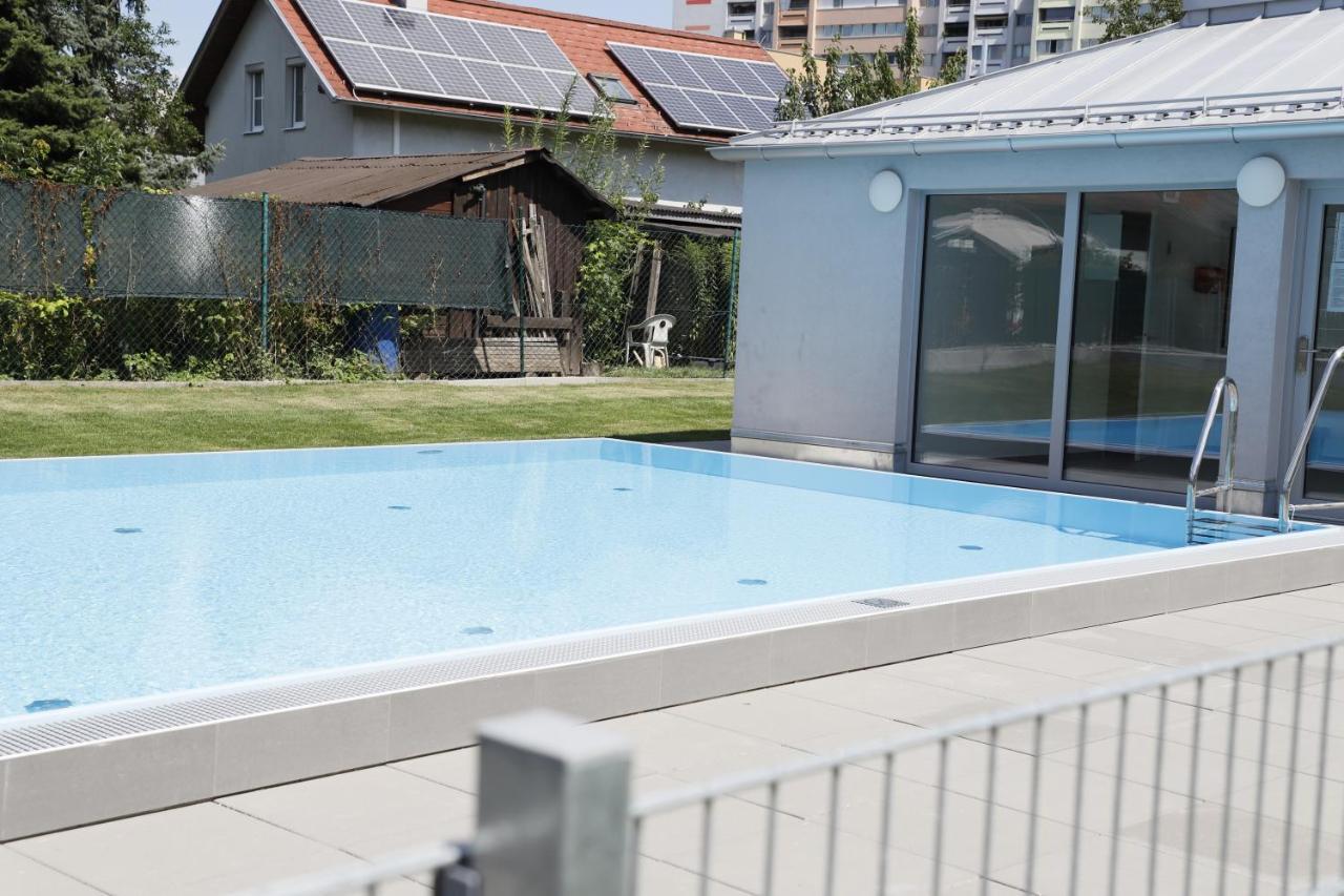 Balcony/Pool/Free Parking Garage Studio Vienna Esterno foto